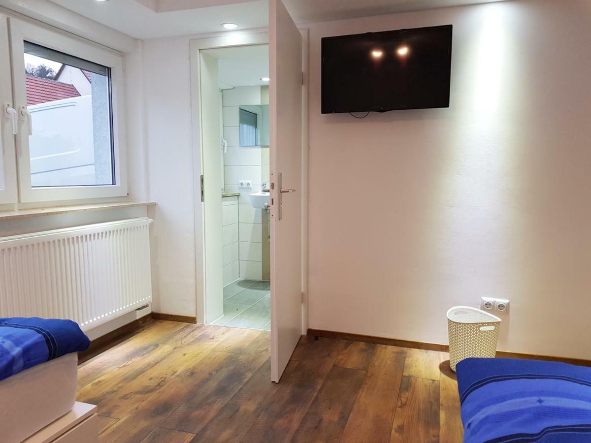 Monteurzimmer Obersulm Hotel Eksteriør billede